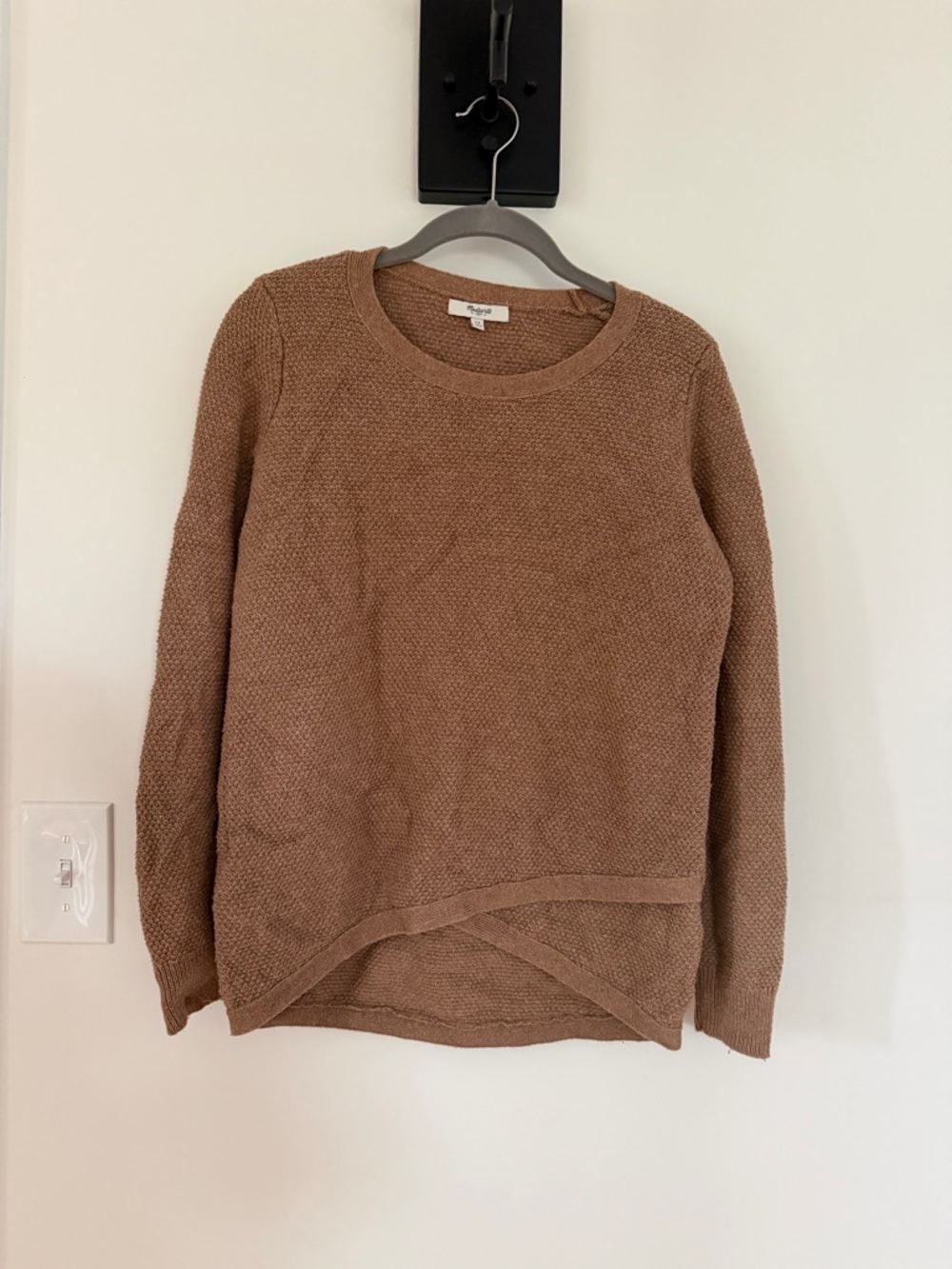 Madewell Crewneck Sweater in Camel